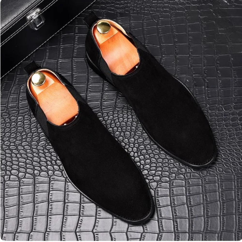 Elegant Suede Chelsea Boots
